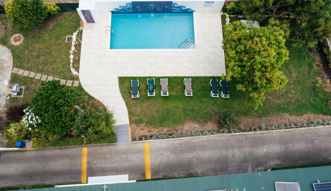 Adulo Apartments Бриджтаун Экстерьер фото