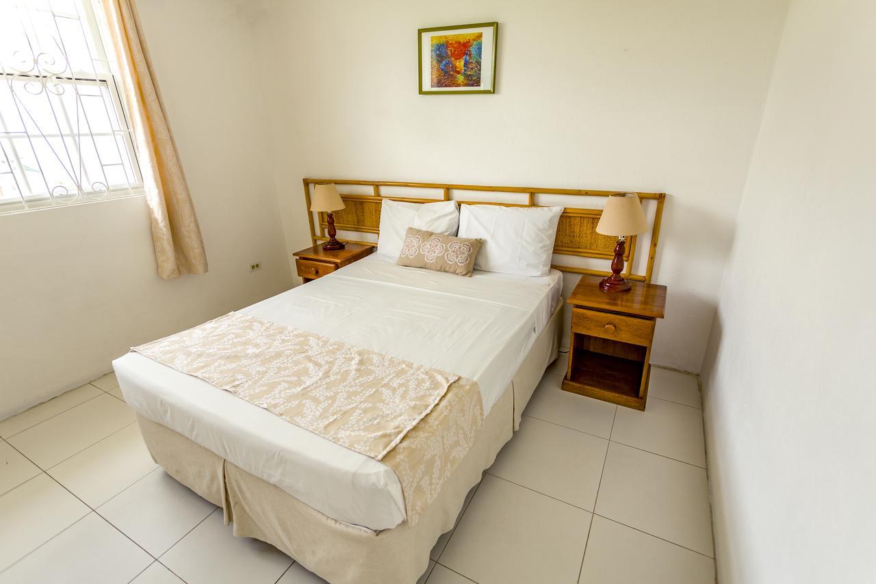 Adulo Apartments Бриджтаун Экстерьер фото