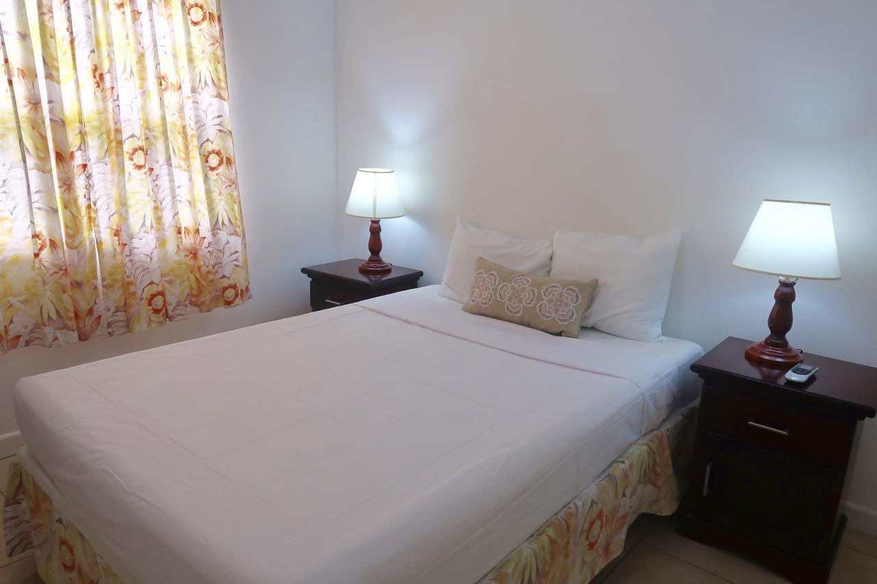 Adulo Apartments Бриджтаун Экстерьер фото