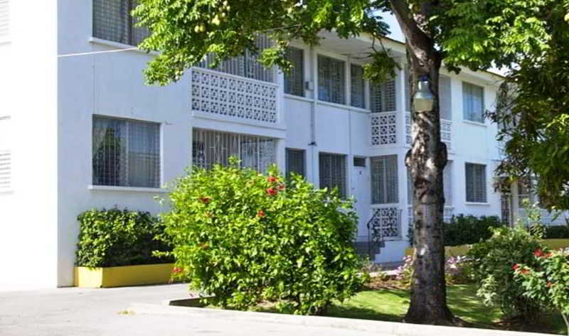 Adulo Apartments Бриджтаун Экстерьер фото